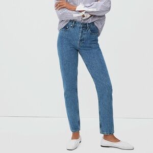 Everlane 90s Cheeky Jean 26/ Medium Blue